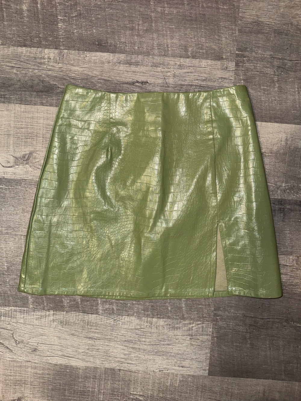 Princess Polly Olive Green Faux Croc Mini Skirt with Side Slit - Size 4